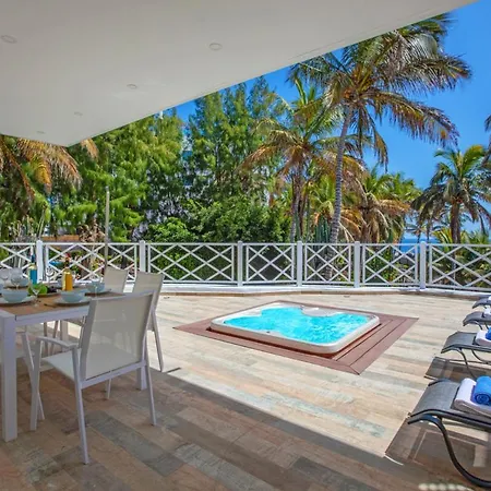 Puerto Del Carmen Sleeps 6 With Air Con And Wifi Вілла *
